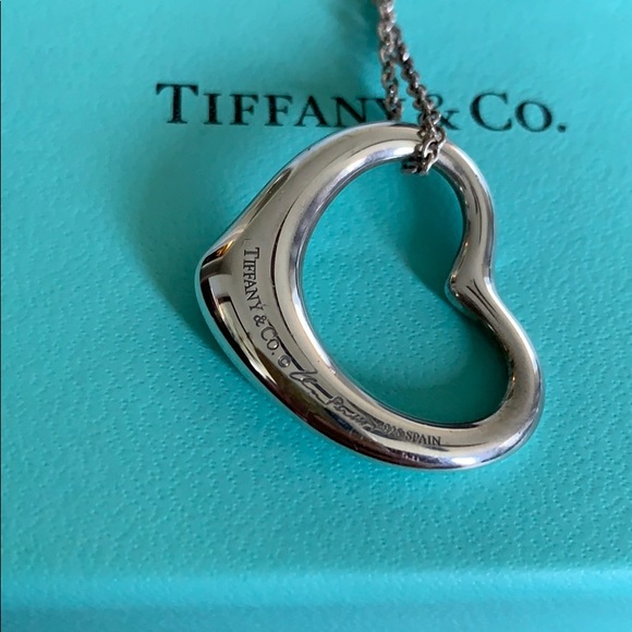 Authentic Tiffany and Co heart necklace - Picture 2 of 3
